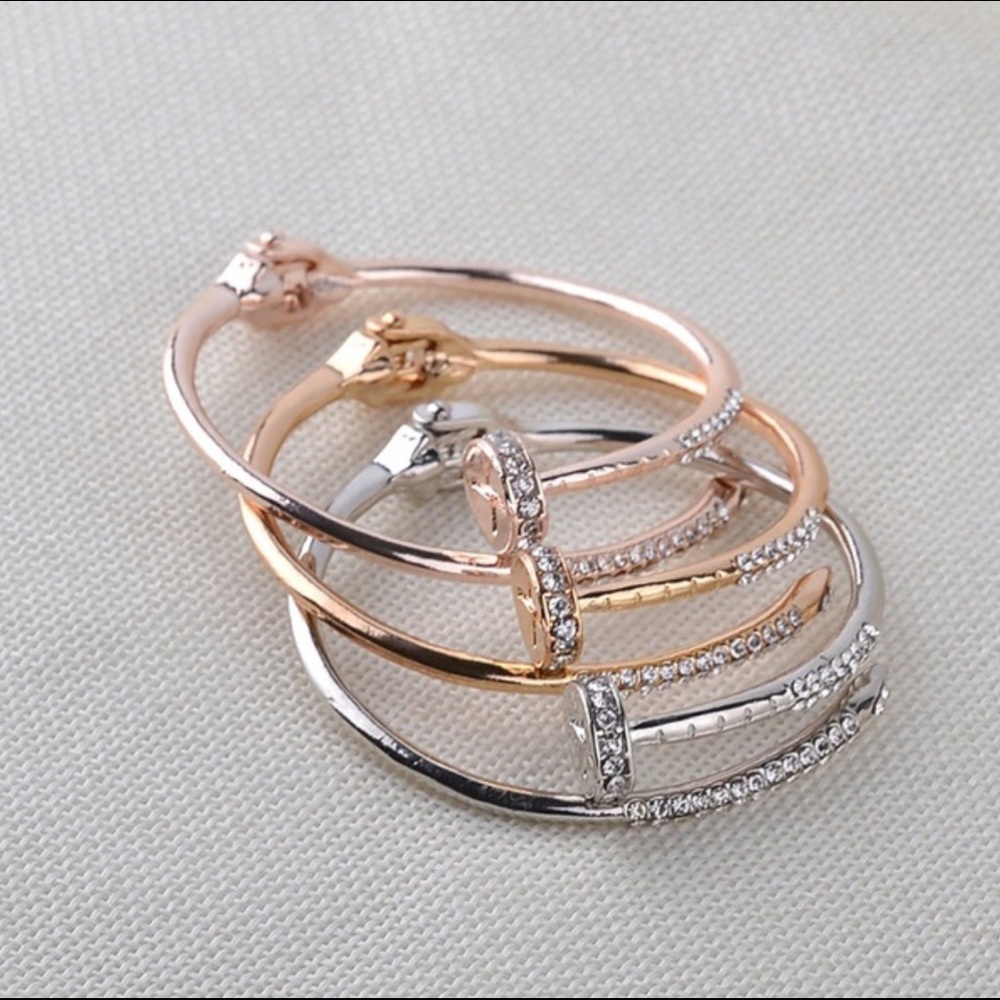 Hot🌶GOLD nail bracelet with rhinestones. Stack’m - Picture 3 of 8